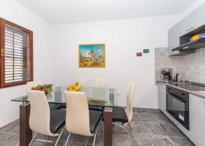 2 Bedroom Cozy In Apartman