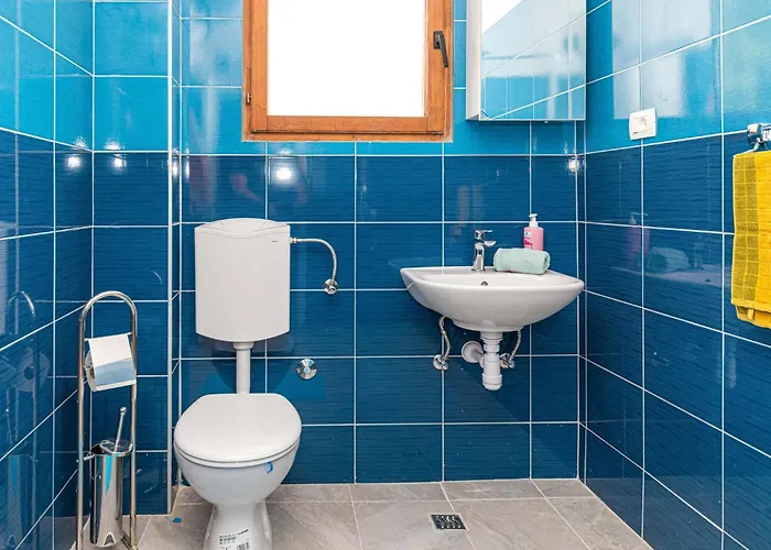 Apartman 2 Bedroom Cozy In *