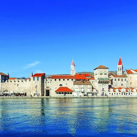 شقة Cozy Apartment In Trogir With Wifi تروغير